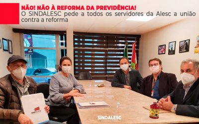 O SINDALESC e a AFALESC entregam propostas de emendas à Reforma da Previdência para Dep. Marlene Fengler