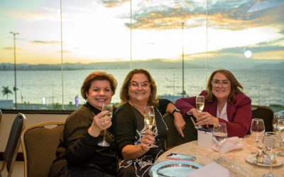 Assista o vídeo com os melhores momentos do Café dos aposentados