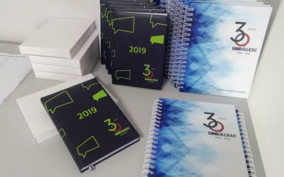 SINDALESC distribui cadernos e agendas 2019 e atualiza dados cadastrais
